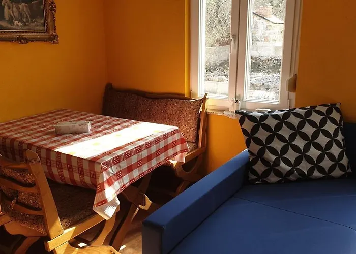 Guest house Roses 4*